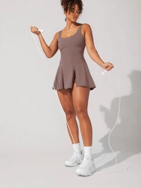 Popflex Tie-Breaker Superdress™ - Peppercorn